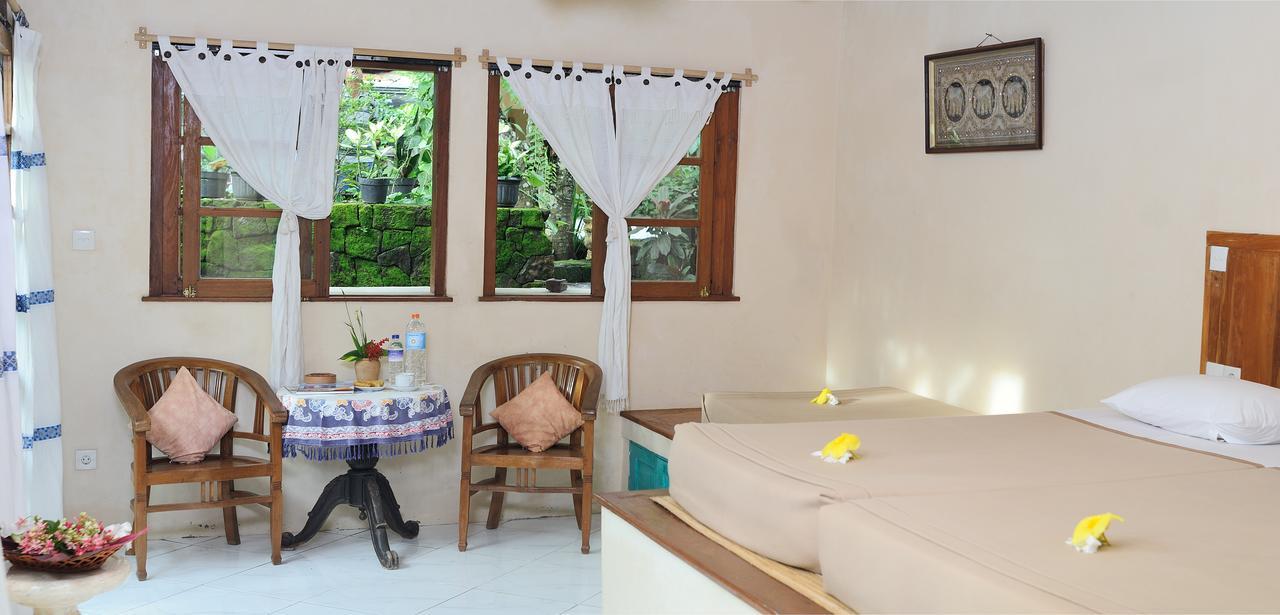 Puri Brata Hotel Парангтритис Екстериор снимка